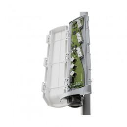 Коммутатор MikroTik CSS606-1G-2Gi-3S+OUT